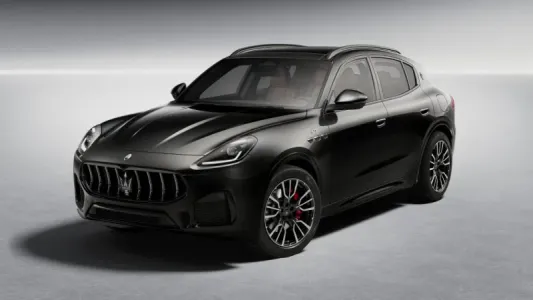 Maserati Grecale GT =NEW= Panorama/Distronic Гаранция