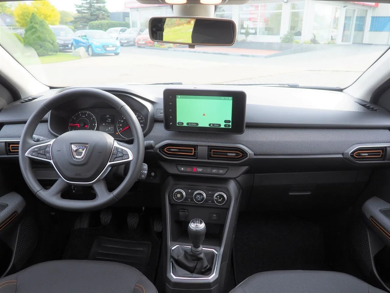 Dacia Sandero Stepway TCe 90 LED...  Image 7