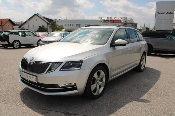 Škoda Octavia Combi 1.6 TDi Style *LED,NAVIGACIJA* Image 1