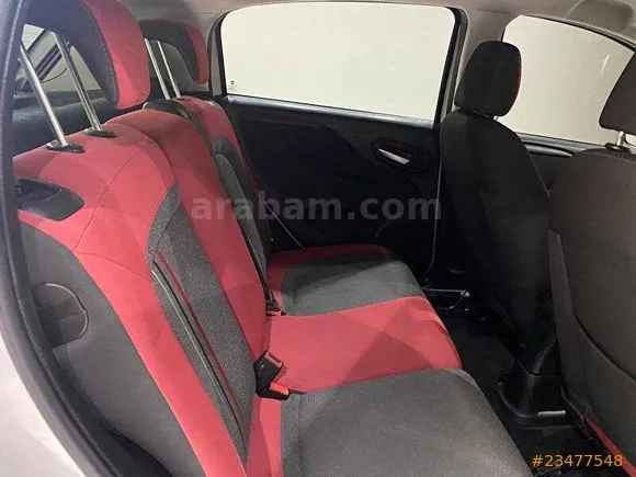 Fiat Punto 1.3 Multijet Lounge Image 7